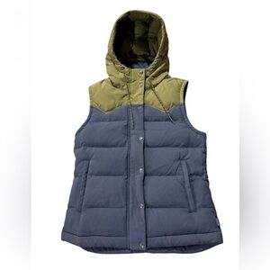 Patagonia Olive Green and Navy Blue Puffer Vest with Hood